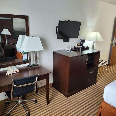 Quality Inn Wenatchee-Leavenworth Buitenkant foto