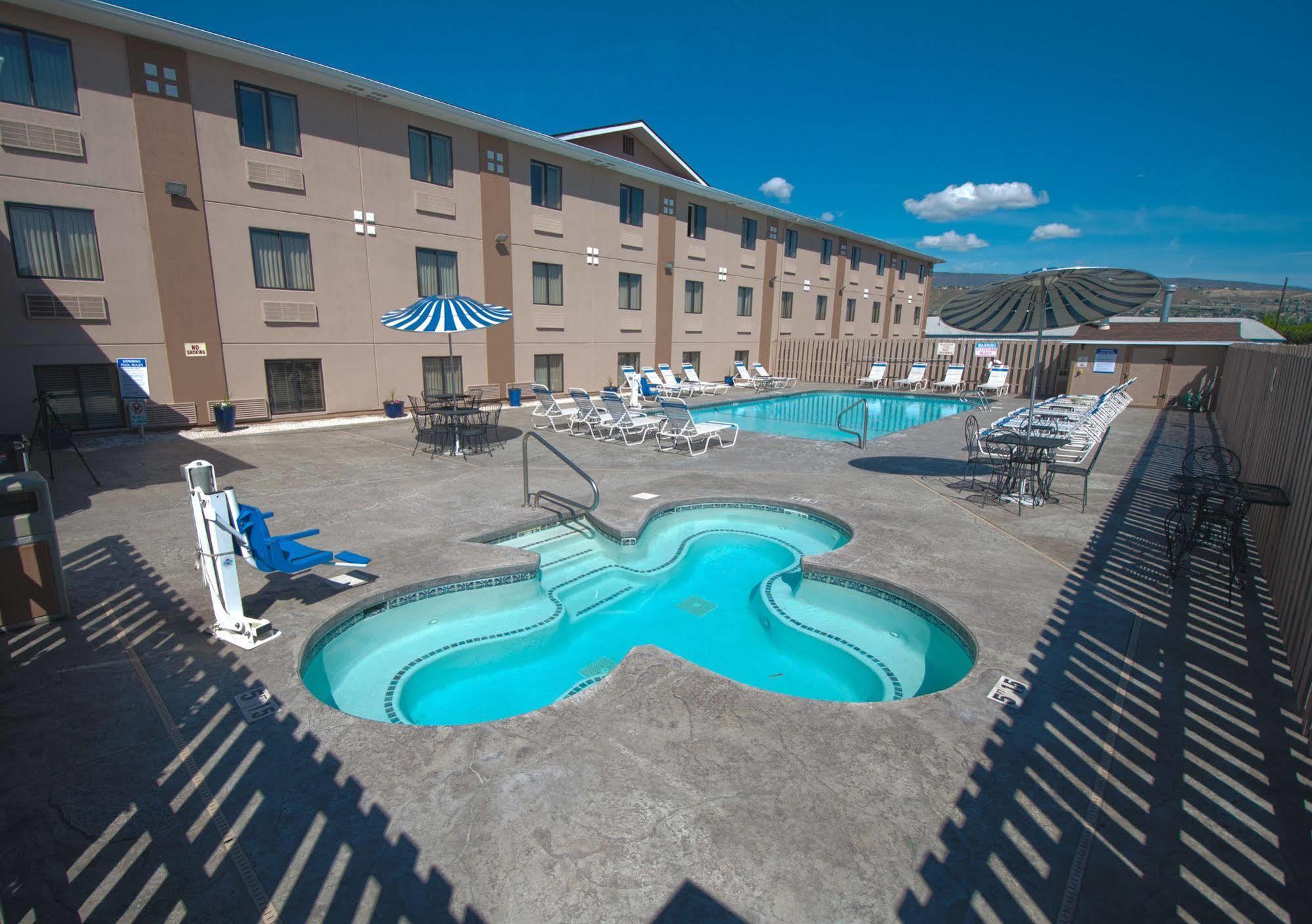 Quality Inn Wenatchee-Leavenworth Buitenkant foto
